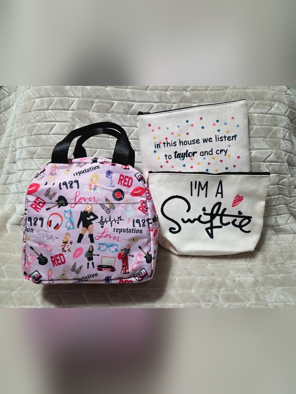 Taylor Swift 3pc Lot- Lunch Tote- 2 Cosmetic Bags- All In New Condition